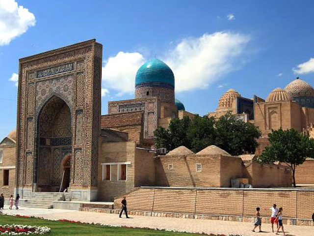 Shah-i-Zindah memorial complex